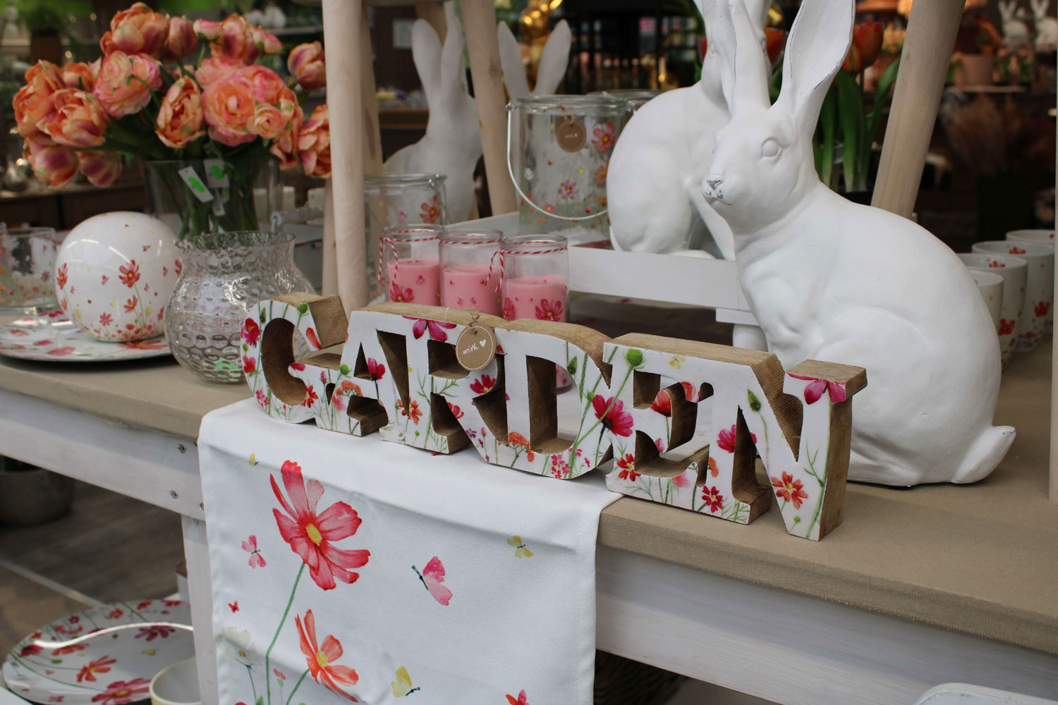 Osterdekoration Hasen>